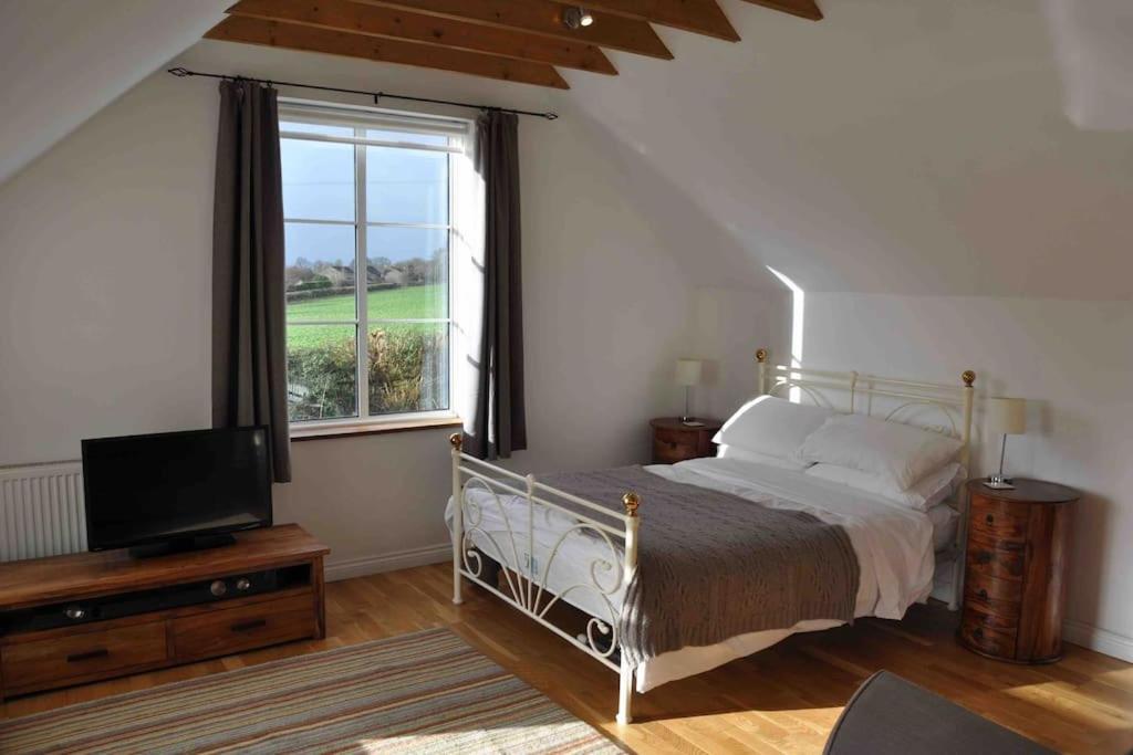 Bed@Byways, Holton Appartement Wincanton Buitenkant foto